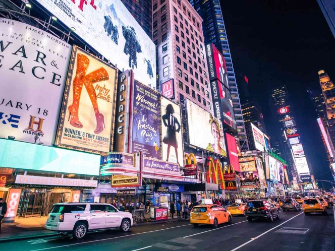 Broadway se suma a la iniciativa de transmitir sus funciones en línea para todo el público