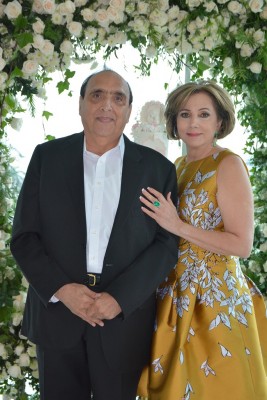 Farid Handal y Nancy de Handal, abuelos paternos de Ivanna María.