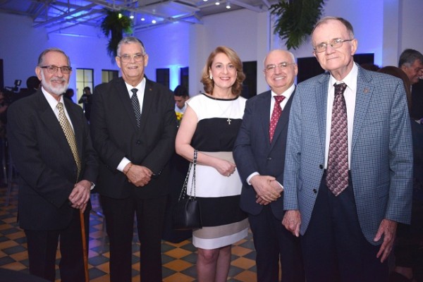 Marco Rietti, Juan Bendeck, Samia Jarufe, Raymond Maalouf y Gregory Werner