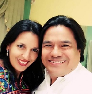 Marlon Ivan Rodriguez con Kenya Jeanette Perello Paranky.