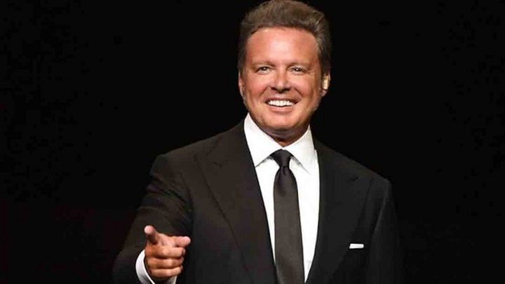 Luis Miguel cumple 50 años brillando a pesar de altos y bajos en su carrera