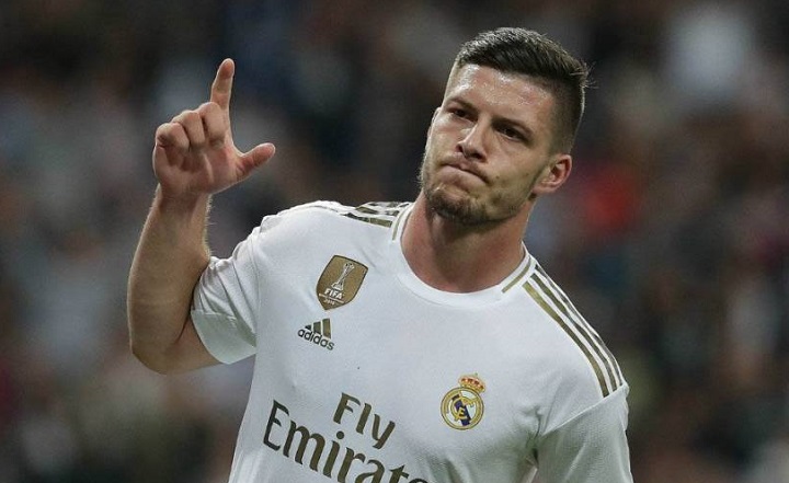 El delantero del Real Madrid Luka Jovic declarará ante la Fiscalía por haber violado la cuarentena