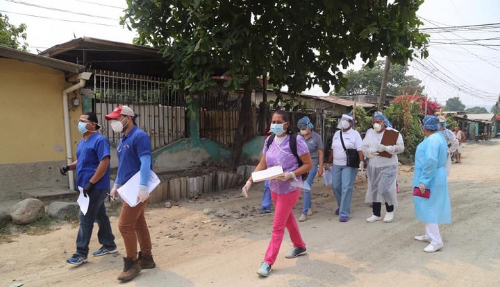 Equipos de Respuesta Rápida realizan acciones médico preventivas en barrios y colonias de SPS