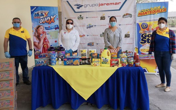 Grupo Jaremar entrega donación por 420.000 lempiras en productos a 13 asilos de ancianos