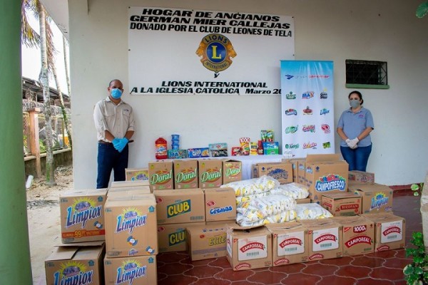 Grupo Jaremar entrega donación por 420.000 lempiras en productos a 13 asilos de ancianos