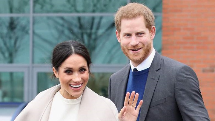 Vea como luce por dentro la lujosa mansión de 18 millones del príncipe Harry y Meghan Markle