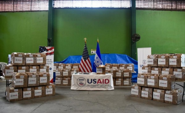Gobierno de los EEUU dona ventiladores para apoyar a Honduras en la lucha contra la COVID-19