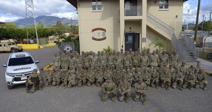 Soldados de la Compañía de Policía Militar de la Guardia Nacional de Puerto Rico llegaran a la Base Aérea Soto Cano