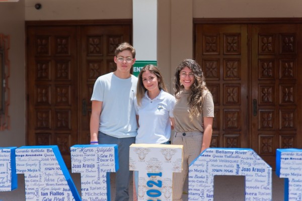 Misa de Acción de Gracias en honor a la Generación 2021 de la Seran School 