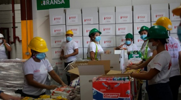 Fundaciones Coca-Cola y Cervecería Hondureña donan 12.590 raciones de alimentos para damnificados
