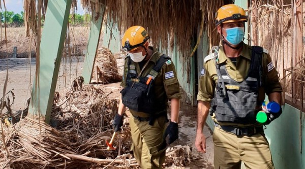Misión israelí visita albergues de damnificados y zonas afectadas por tormentas Iota y Eta