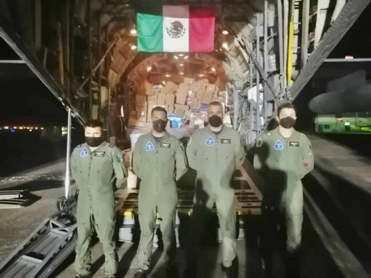 Ejército y Fuerza Aérea de México trasladan más de 15 toneladas de ayuda humanitaria a Honduras