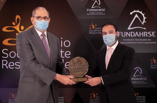 FUNDAHRSE realiza su primera ceremonia virtual para resaltar la labor de 67 empresas y un gremio socialmente responsable