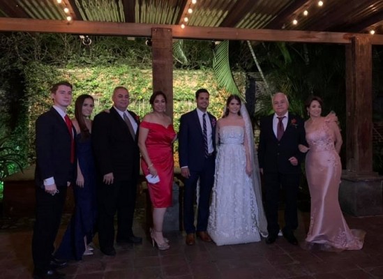 Boda Suazo- Lara