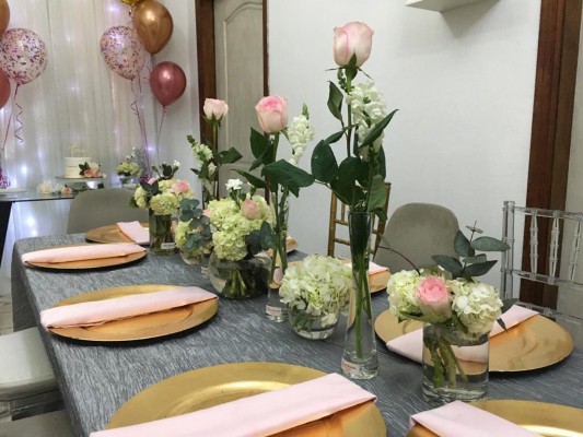 Bridal shower en honor a Zury Estrada