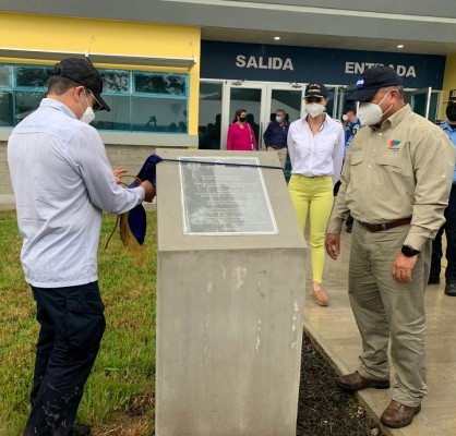 Inauguran modernas instalaciones de la Dirección Nacional de Vialidad y Transporte en San Pedro Sula