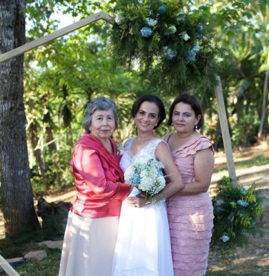 Edmanuel y Ema Melissa: la culminación de un gran amor de inspiración campestre 