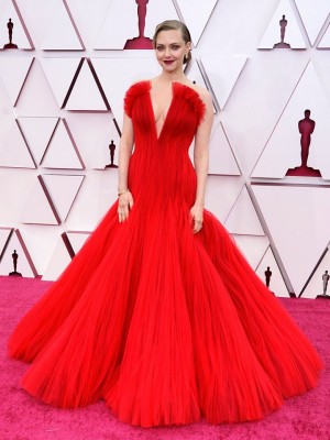 Los looks de la alfombra roja de los Oscar 2021