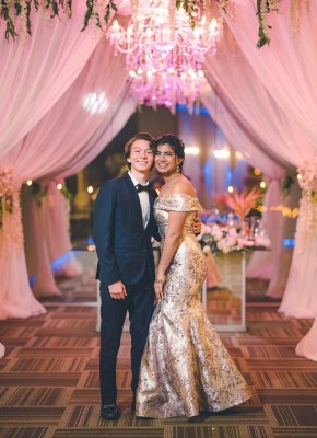 La boda de Carlos Roberto y Nikol... como en un cuento de hadas