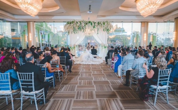 La boda de Carlos Roberto y Nikol... como en un cuento de hadas