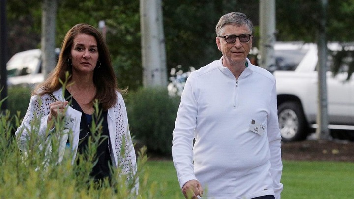 El mismo día que anunció su divorcio Bill Gates realiza multimillonario movimiento de acciones