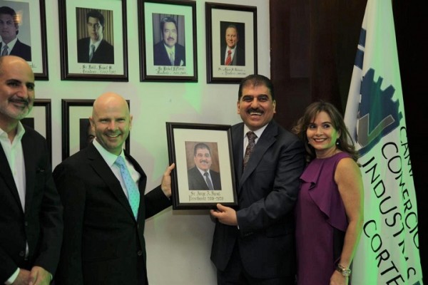Empresario Jorge Faraj ya es parte de la galería de expresidentes de la CCIC