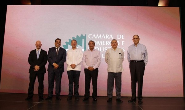 Empresario Jorge Faraj ya es parte de la galería de expresidentes de la CCIC