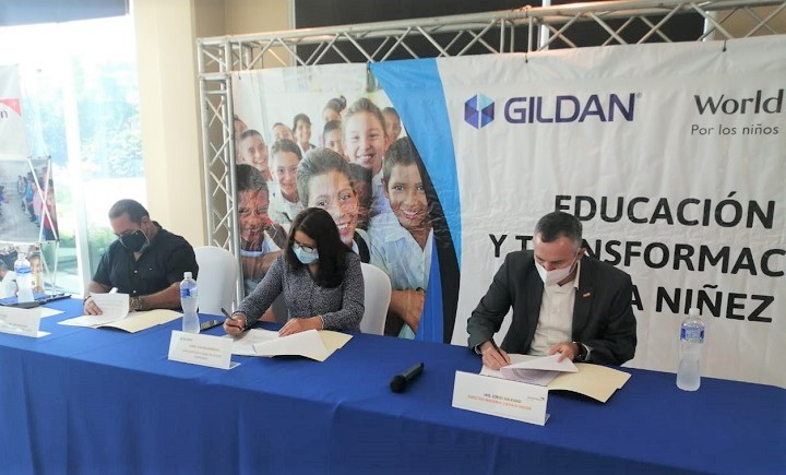 GILDAN y World Vision aliados para mejorar la calidad educativa de la niñez en Choloma y Villanueva