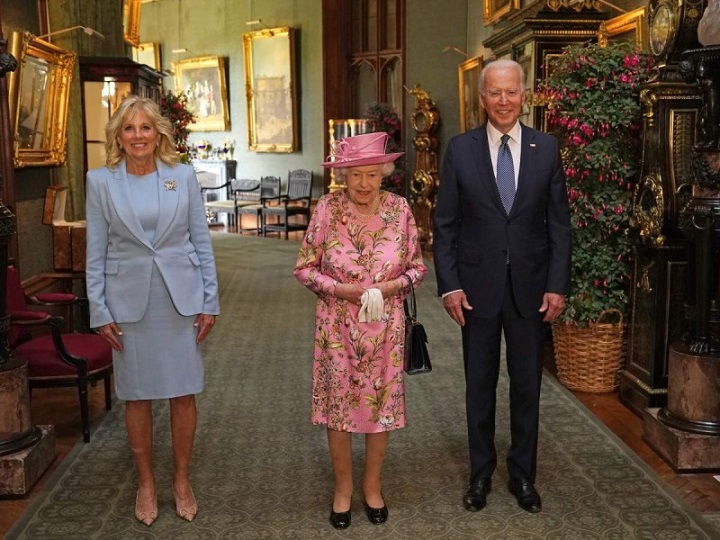 La Isabel II se reúne en el Castillo de Windsor con el presidente estadunidense Joe Biden