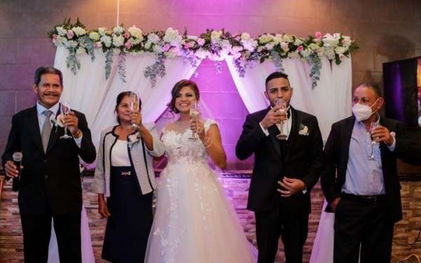 La boda de Gerson Pineda y Beatriz Leiva… emotiva y romántica