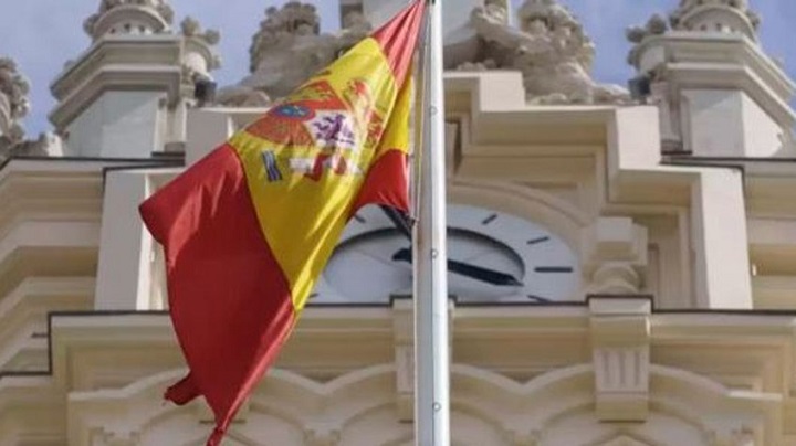 España paga la electricidad más cara de su historia cuando intenta salir de la crisis
