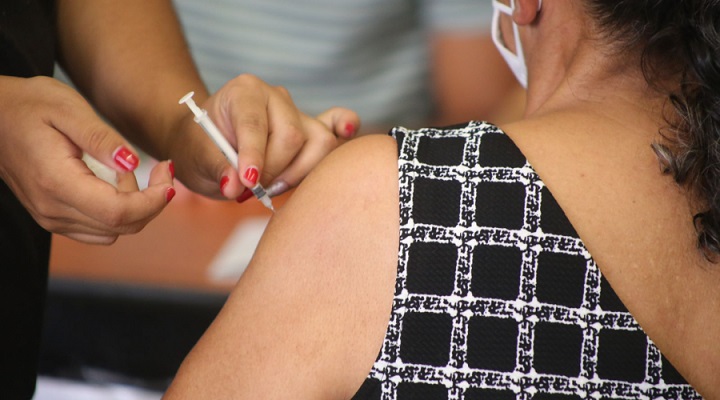 Autoridades de Salud en la zona norte reitera llamado a mujeres embarazadas a vacunarse contra la covid-19