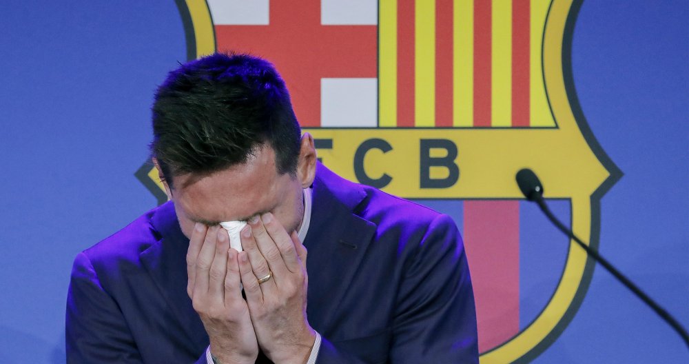 Messi dice adiós al Barcelona entre un mar de lágrimas