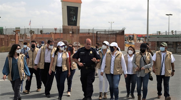 Masivas movilizaciones de ciudadanos de varios países están provocando el desborde migratorio en la frontera sur de EEUU