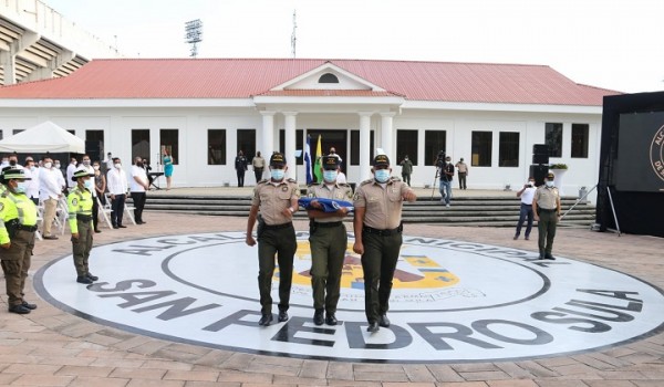 200 años de independencia: Autoridades sampedranas rindieron homenaje a la Patria