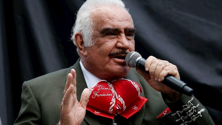 Vicente Fernández Jr puso un alto a los rumores sobre la supuesta muerte de su padre El Charro de Huentitán