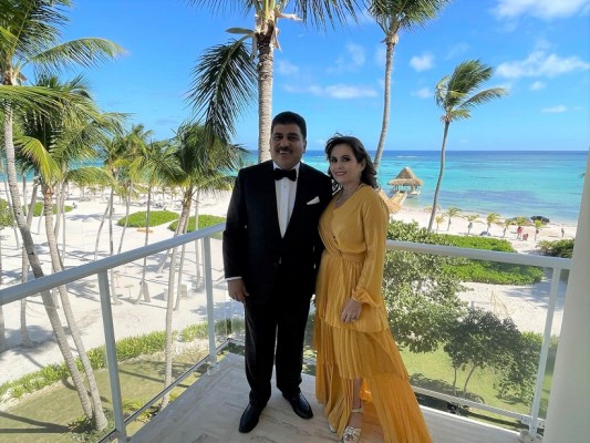 Jorge y Elena Faraj en Punta Cana