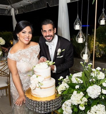 El enlace de Juan y Cecilia: Una boda íntima y llena de amor