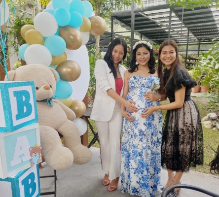 Baby shower en honor a Carlota Hernández, celebrando la llegada de Isaac