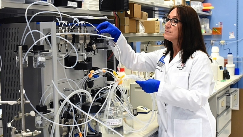 Científica hondureña María Elena Bottazzi es nominada al premio Nobel de la Paz 2022