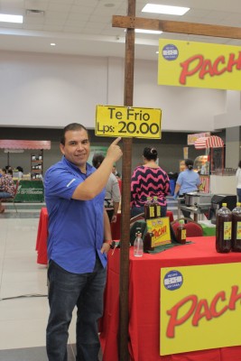 Emprendedores del Bazar del Sábado partieron a EEUU para exponer sus productos en Miami