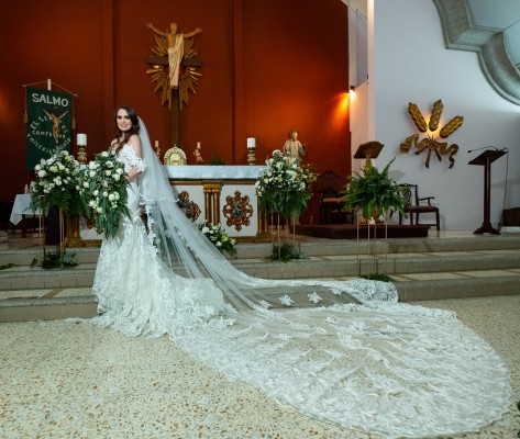 La boda de Alejandro y Paola… al estilo clásico y llena de amor