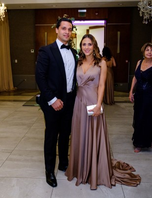 La boda de Angie Andonie y Tino Pineda: un entrañable enlace lleno de romanticismo