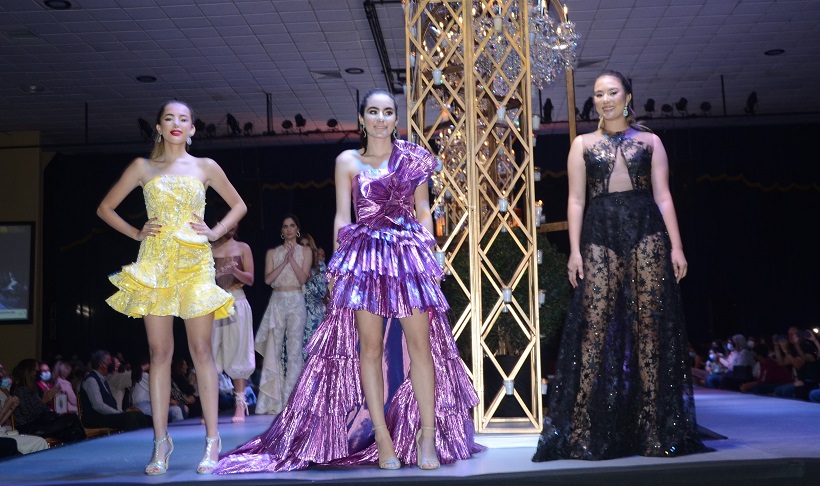 Belleza, glamur y elegancia en la pasarela del Fashion Show 2022 de la EIS