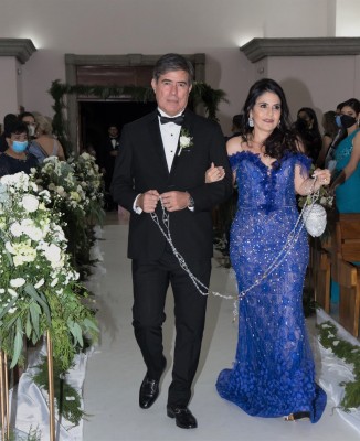 La boda de Alejandro y Paola… al estilo clásico y llena de amor
