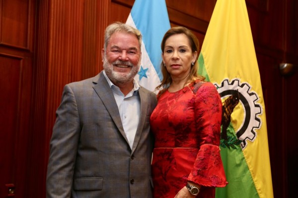 Museo para la Infancia “El Pequeño Sula” da la bienvenida a la nueva junta directiva que preside Zoila Santos de Contreras 