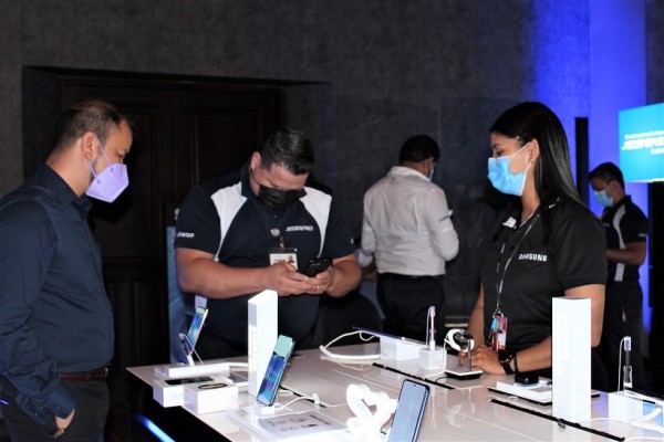 Jetstereo junto a Samsung presentan la nueva serie Galaxy S22 