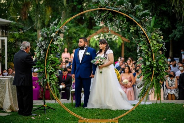 La Boda Fernando y Candy… un “Sí, quiero” ante Dios al natural