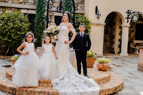 La boda de Roger Triminio y Sara Hernández en un escenario ‘de película’