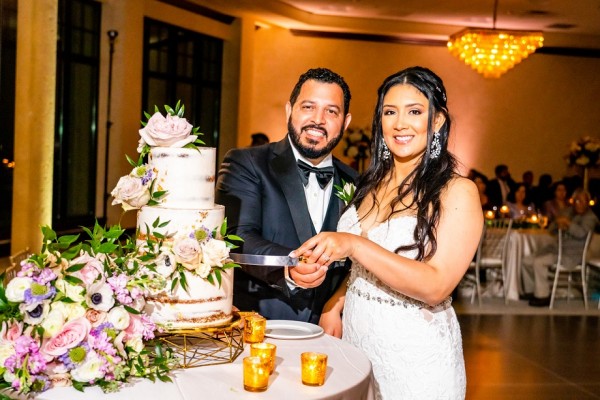 La boda de Roger Triminio y Sara Hernández en un escenario ‘de película’